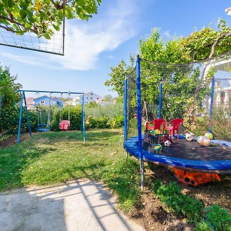 Apartments Pela Lopar Εξωτερικό φωτογραφία