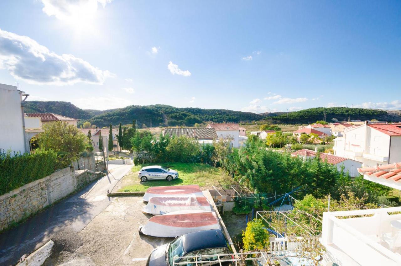 Apartments Pela Lopar Εξωτερικό φωτογραφία